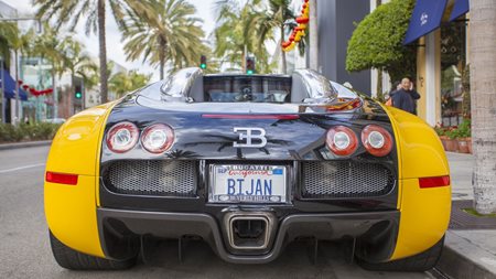 Τι συμβαίνει με τις πινακίδες των supercars στην Αμερική