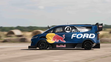 Video: Ποιος νίκησε στην κόντρα dream team της Red Bull