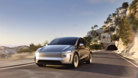 Το πρώτο αυτόνομο Tesla Model Y εντοπίστηκε στο Όστιν (video)