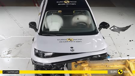 EuroNCAP: Τα ασφαλέστερα αυτοκίνητα στην Ευρώπη είναι κινεζικά ηλεκτρικά (video)