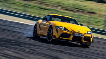 Η Toyota GR Supra έκανε τον Stig να μιλήσει;