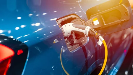 Τα 5 πιο φθηνά plug-in υβριδικά αυτοκίνητα της ελληνικής αγοράς