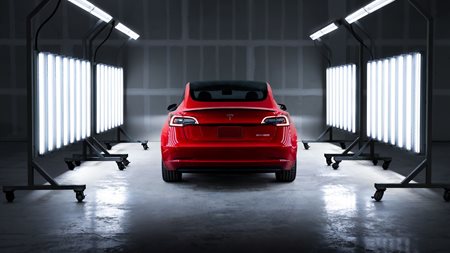 Δικαστική απόφαση υπέρ πρώην εργαζόμενου της Tesla-τι είχε συμβεί