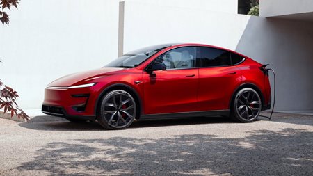 Αυτή είναι η κορυφαία έκδοση Performance του Tesla Model Y-πότε έρχεται Ελλάδα και πόσο κοστίζει