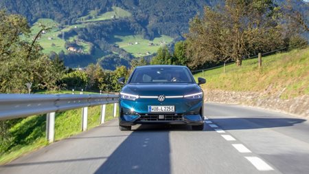 Η νέα τεχνολογία της VW που μπορεί να σώσει ζωές (video)