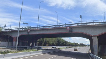 Κατεδάφιση γέφυρας Βαρυμπόμπης: Κρίσιμη ερώτηση στη Βουλή