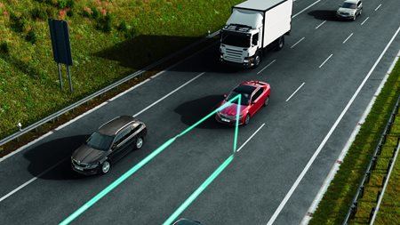 Τι είναι το Lane Assist στο αυτοκίνητο και πώς λειτουργεί