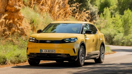 Ford: Αναβαθμίζει ηλεκτρικά της μοντέλα με "όπλο" τη νέα μπαταρία