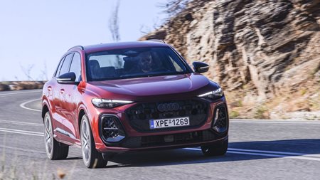 Δοκιμή Audi Q5 2.0 TDI: Πόσο βελτιώθηκε το μεσαίο γερμανικό SUV