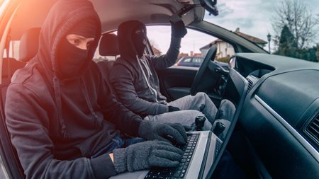 Ψεύτικες αγγελίες μεταχειρισμένων αυτοκινήτων-Πώς δρούσε η σπείρα που εξαπατούσε αγοραστές