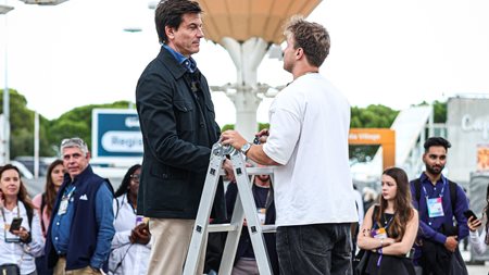 Mπορείς να μαντέψεις την πρώτη δουλειά του Toto Wolff;