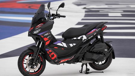 Ειδική έκδοση του scooter Aprilia SR GT Replica με στιλ από MotoGP-τιμές στην Ελλάδα