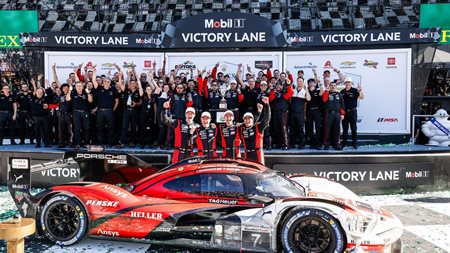 Ιστορική νίκη της Porsche στις 24 ώρες της Daytona (video)