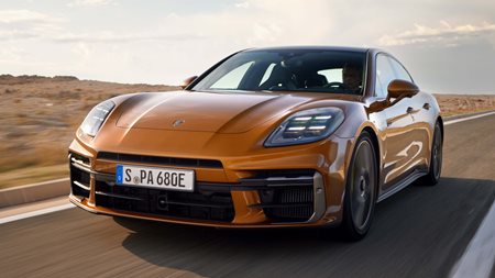 Αυτή είναι η νέα Porsche Panamera-τι έχει αλλάξει και τιμές στην Ελλάδα