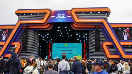 Το πρώτο βραβείο F1 Allwyn Global Community Award απονεμήθηκε στο Ολλανδικό Grand Prix