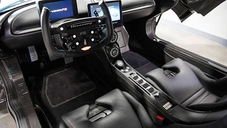 Στο σφυρί ένα από τα πιο σπάνια αμερικανικά supercars (εικόνες)