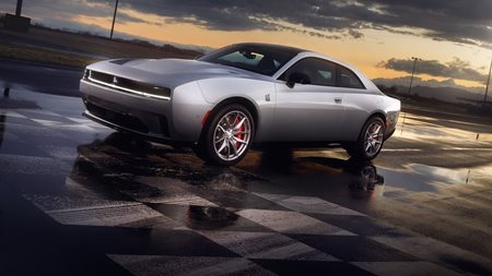 Το ασυνήθιστο δώρο της Dodge με την αγορά ηλεκτρικού Charger