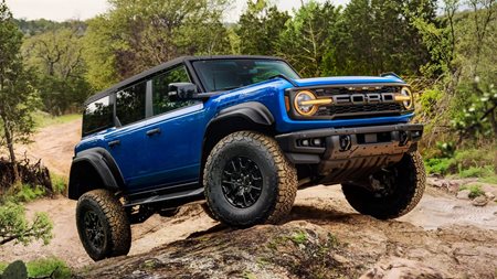 Η ολική έκλειψη ηλίου επηρέασε το Ford Bronco Raptor