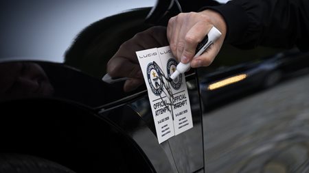 Αυτό είναι το ηλεκτρικό αυτοκίνητο με ρεκόρ Guinness αυτονομίας-Πόσα χιλιόμετρα έκανε