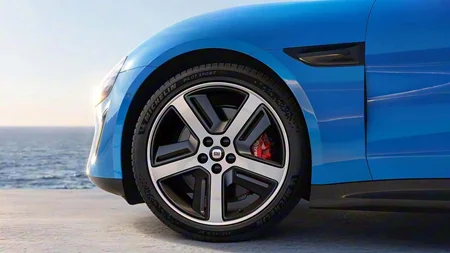 Κίνα: Το Tesla Model 3 έπεσε από την κορυφή των πωλήσεων-ποιο ηλεκτρικό το εκθρόνισε