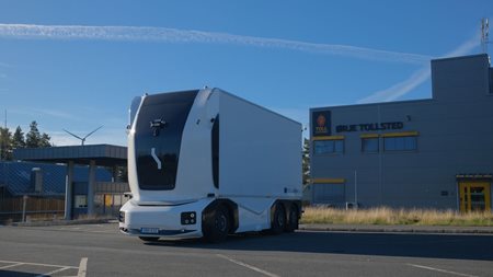 Αυτόνομο όχημα πέρασε τα σύνορα σε μια παγκόσμια πρωτιά