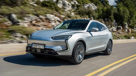 Black Friday ειδική τιμή για το ηλεκτρικό Seres 5