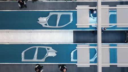 Ποιο εργοστάσιο φτιάχνει 4.000.000 αμαξώματα το χρόνο