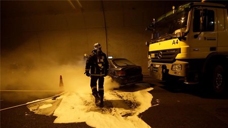 Ολυμπία Οδός: Φωτιά, συγκρούσεις και εγκλωβισμένοι σε τούνελ-Το σενάριο της πυροσβεστικής