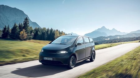 To ηλιακό αυτοκίνητο Sono Sion θα κοστίζει 25.000 ευρώ