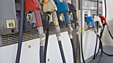 Αποκαλυπτικά στοιχεία: Κλέβουν 1 στα 3 πρατήρια καυσίμων στην Ελλάδα