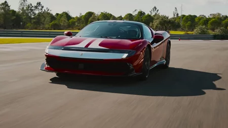 Δείτε την πανίσχυρη Ferrari 849 Testarossa να γλιστράει στο Fiorano