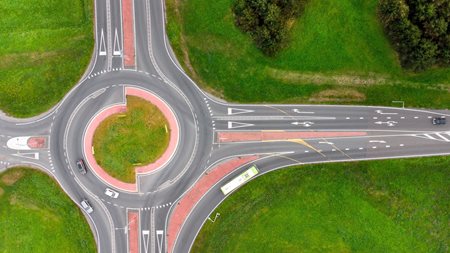 Turbo διασταυρώσεις: Τι είναι και πώς λύνουν το κυκλοφοριακό πρόβλημα