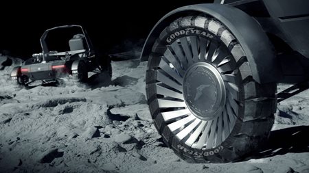 Η Goodyear φτιάχνει ελαστικά για τη Σελήνη