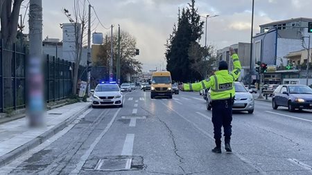 Της πήραν το δίπλωμα για 18 μήνες-δείτε τι έκανε 40χρονη στην Αττική Οδό