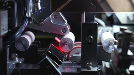 Toyota: Δίνει 1,4 δισεκατομμύρια ευρώ για μπαταρίες ηλεκτρικών αυτοκινήτων