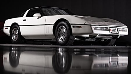 Η απίθανη ιστορία πίσω από τη διάσωση της μοναδικής Corvette του 1983