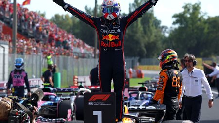 F1 GP Ιταλίας: Νίκη κατά κράτος του Verstappen μέσα στην Μόντσα