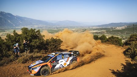 ΕΚΟ Ράλλυ Ακρόπολις 2025: Τα καλύτερα σημεία στις ειδικές του Σαββάτου