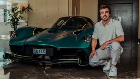 Χάλασε η Aston Martin Valkyrie του Alonso μόλις την αγόρασε