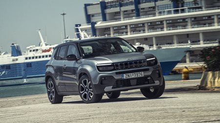 Στην Ελλάδα το Jeep Avenger με κινητήρα βενζίνης-πόσο κοστίζει