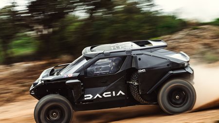 Dacia Sandrider: Εντυπωσιακές οι πρώτες εικόνες στις δοκιμές για το Ράλι Ντακάρ