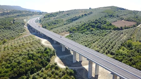Ξεκινά η κατασκευή του δρόμου που θα αλλάξει την Εύβοια