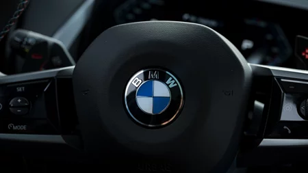 Πρόβλημα με το τιμόνι στις νέες BMW X3-Πώς διορθώνεται (video)