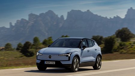 Νέο Volvo EX30 από 29.900 ευρώ με επιδότηση ηλεκτροκίνησης Volvo