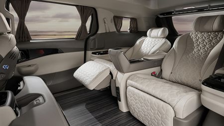 Δεν θα πιστέψεις ποιο αυτοκίνητο έχει αυτό το εσωτερικό (video)