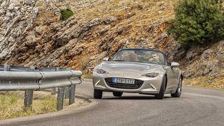 Δοκιμή Mazda MX-5 2.0: Natura 2.000