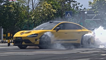 Ο Ken Block ξαναζεί μέσα από επικό βίντεο του Xiaomi SU7 Ultra