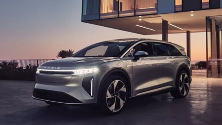 Video: Στο τιμόνι του Lucid Gravity-το ηλεκτρικό SUV που ξεχώρισε στη Γενεύη