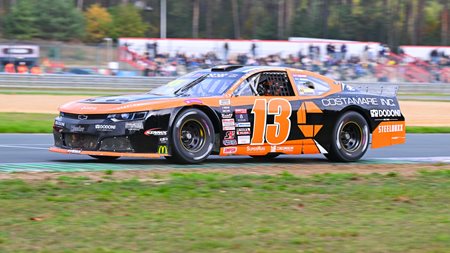 Μεγάλη διάκριση στο NASCAR-Έλληνας ο πρωταθλητής του 2025