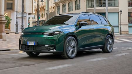 Το μεσαίο ηλεκτρικό SUV Leapmotor C10 ακόμα πιο προσιτό στην Ελλάδα